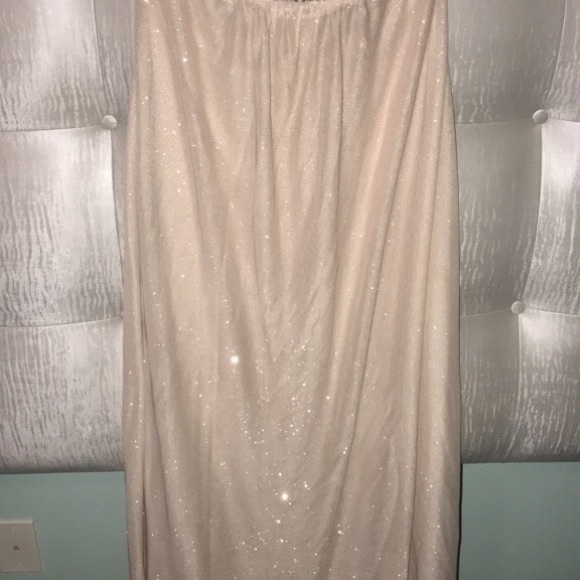 Prom dress - Picture 3 of 3